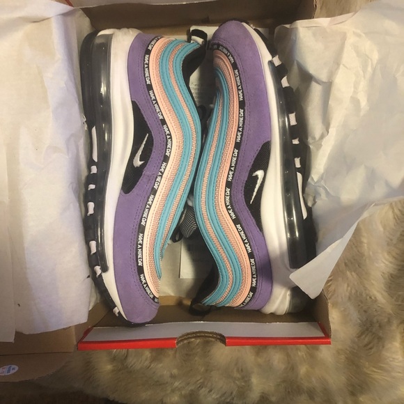 Air Max 97 - Picture 1 of 3
